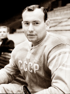 Александр Альметов